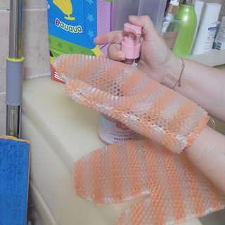 벨먼 내추럴스파 수분광채 스크럽 바디워시 600ml 5종 — 5점을 준 리뷰어가 2022년 5월 올린 사용 사진