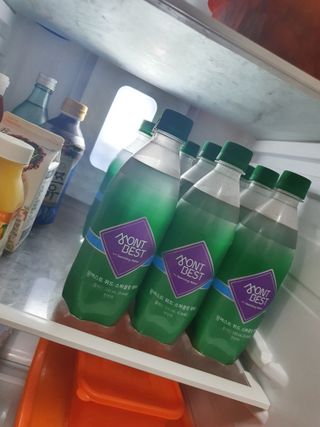 몽베스트 Montbest with Sparkling water Plain 20병 — 5점을 준 리뷰어가 2021년 11월 올린 사용 사진