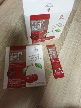 자연에온 가득담은 몽모랑시 타트체리 콜라겐 젤리스틱 — 5점을 준 리뷰어가 2021년 1월 올린 사용 사진