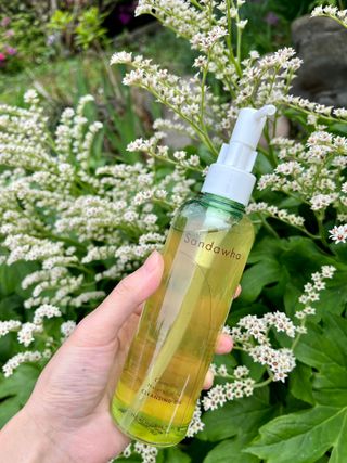 스킨큐어 산다화 순한 클렌징 동백 오일 200ml — 5점을 준 리뷰어가 2023년 4월 올린 사용 사진