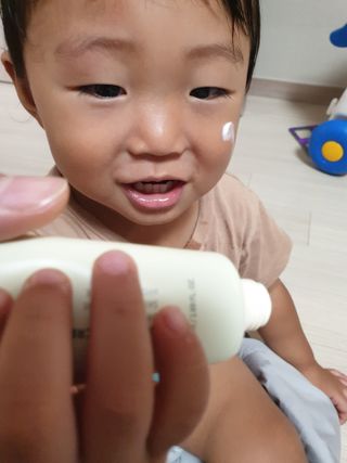 젠바이오 코스메틱스 젠바이오수딩크림]   가려운 피부 & 아토피 원픽 크림 — 5점을 준 리뷰어가 2022년 9월 올린 사용 사진