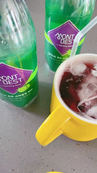 몽베스트 Montbest with Sparkling water Lime20병 — 5점을 준 리뷰어가 2022년 6월 올린 사용 사진