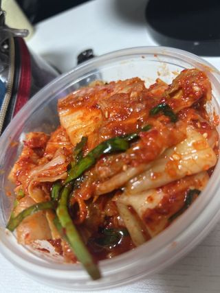셰프애찬 알배기 겉절이 김치 1kg — 5점을 준 리뷰어가 2022년 11월 올린 사용 사진