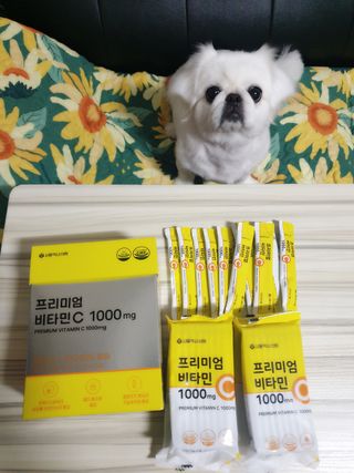서울약사신협 프리미엄 비타민C 1,000mg_2.5g x 50포 — 5점을 준 리뷰어가 2021년 10월 올린 사용 사진