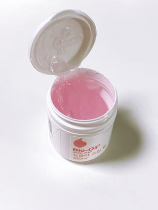 바이오오일 [바이오-오일] 드라이 스킨 젤 100ml — 5점을 준 리뷰어가 2021년 9월 올린 사용 사진