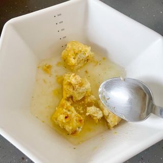베이컨박스 [BACON] 강아지 수제간식 간편 동결건조 스튜 2종 - 황태, 초록 홍합 — 3점을 준 리뷰어가 2020년 12월 올린 사용 사진