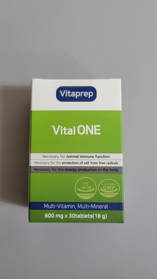 뉴트리션팩토리 비타프렙 바이탈원 종합비타민 멀티비타민 600mg — 4.5점을 준 리뷰어가 2021년 10월 올린 사용 사진