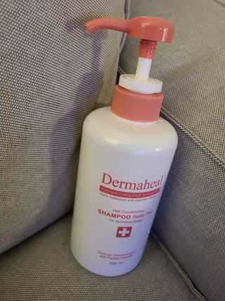 더마힐 헤어 컨디셔닝 샴푸 500ml 3종 중 택1 — 5점을 준 리뷰어가 2021년 4월 올린 사용 사진