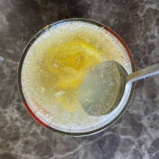 몽베스트 Montbest with Sparkling water Plain 20병 — 4.5점을 준 리뷰어가 2023년 3월 올린 사용 사진