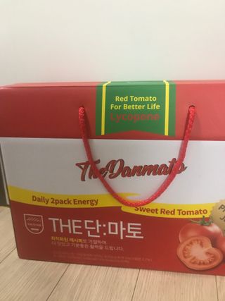 제이제이바이오 더단마토 프리미엄주스 100ml 30팩입 - 무설탕 스테비아 토마토즙 — 5점을 준 리뷰어가 2021년 12월 올린 사용 사진