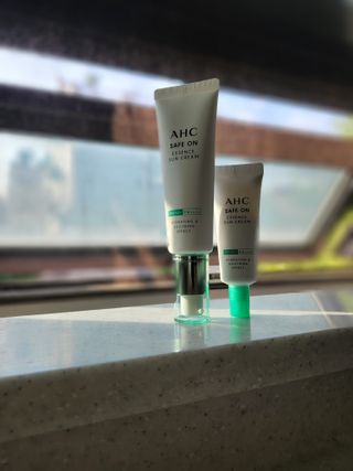 [AHC] 세이프온 에센스 선크림 올리브영 스페셜 증정 기획세트 — 5점을 준 리뷰어가 2022년 6월 올린 사용 사진