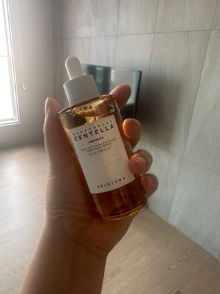 [스킨1004] 마다가스카르 센텔라 앰플 100ml — 5점을 준 리뷰어가 2024년 6월 올린 사용 사진