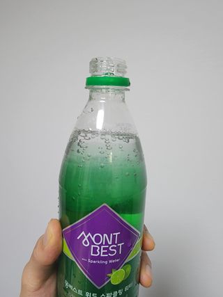 몽베스트 Montbest with Sparkling water Lime20병 — 5점을 준 리뷰어가 2022년 12월 올린 사용 사진