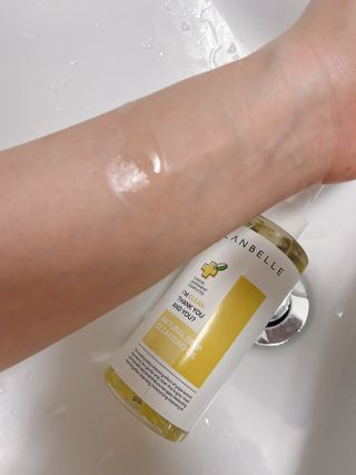 랑벨 내츄럴 딥 클렌징 오일 200ml (저자극 약산성 천연 클렌징) — 5점을 준 리뷰어가 2022년 5월 올린 사용 사진