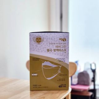 에버그린 순면 끈조절 KF94 마스크 - 화이트 30매 — 5점을 준 리뷰어가 2021년 4월 올린 사용 사진