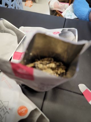 오봉산꽃부각 [만나식품] 오봉산 꽃부각 3가지 맛(오리지널, 새우맛, 매운고추맛) — 5점을 준 리뷰어가 2022년 12월 올린 사용 사진