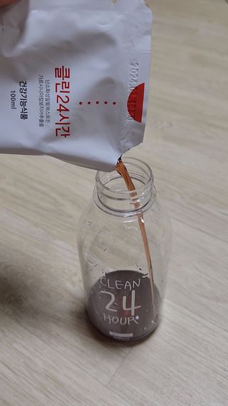클린24시간 1BOX(5포) + 전용보틀(500ml) — 5점을 준 리뷰어가 2022년 12월 올린 사용 사진