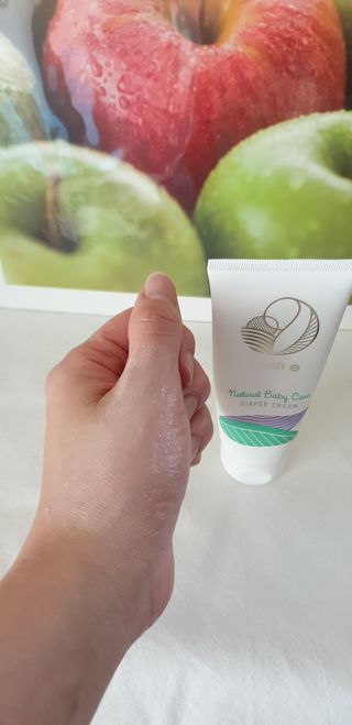 mom e 맘이 내추럴 베이비 케어 기저귀크림 — 5점을 준 리뷰어가 2021년 2월 올린 사용 사진