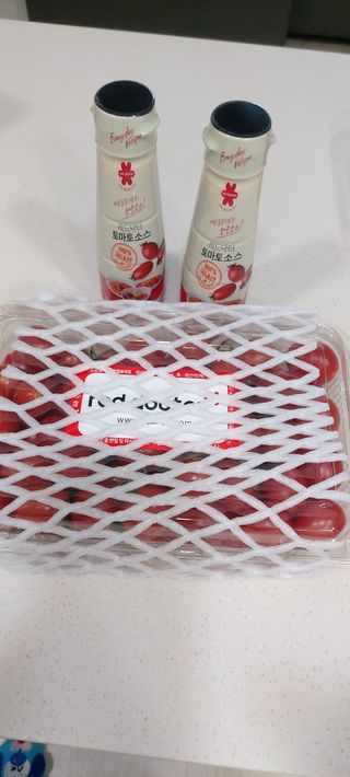 레드닥터  대추방울토마토 + 매콤새콤달콤 레드닥터 토마토 소스 — 4점을 준 리뷰어가 2022년 12월 올린 사용 사진