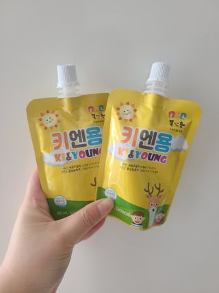 [몸엔용] 어린이, 초등학생의 영양간식 달콤 국산녹용 키엔용  80ml x 10포 — 5점을 준 리뷰어가 2021년 7월 올린 사용 사진