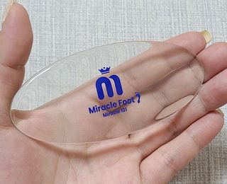 미라클풋 유리발각질제거기 물없이 쓱싹쓱싹 몇번만에 발각질 완벽제거 — 5점을 준 리뷰어가 2021년 8월 올린 사용 사진