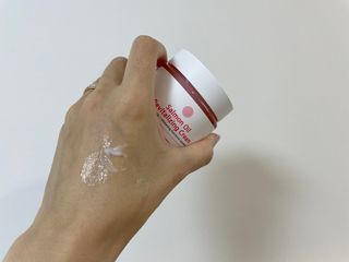 아이앤립 / EYENLIP 아이앤립 연어오일 리바이탈라이징 토너+앰플+크림 3종 세트 — 5점을 준 리뷰어가 2021년 7월 올린 사용 사진
