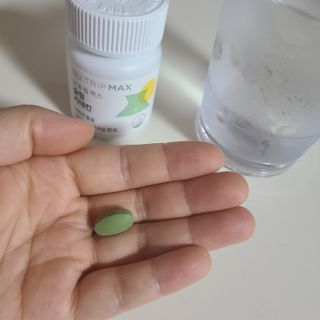 뉴트립맥스(NUTRIPMAX) 뉴트립맥스 슬림 카테킨 700mg 30정 1개월분 — 5점을 준 리뷰어가 2021년 7월 올린 사용 사진