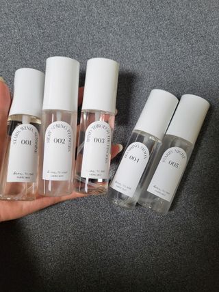 디어포레스트 [5개세트] 숲속의 하루 패브릭미스트 (섬유향수/ 룸스프레이) 50ml 5개 — 5점을 준 리뷰어가 2022년 9월 올린 사용 사진