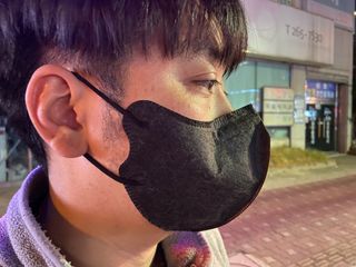 케이퓨리 귀편한 숨쉬기편한 새부리형 항균 구리마스크 대형 — 5점을 준 리뷰어가 2022년 11월 올린 사용 사진