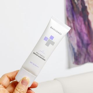 바노바기 코스메틱 바노바기 밀크씨슬 리페어 시카 선스크린 플러스 50ml — 5점을 준 리뷰어가 2023년 1월 올린 사용 사진