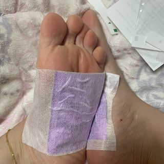 [레제르] 아로마 수액패치 발패치 30매입 -라벤더향/유칼립투스향/대나무향 — 5점을 준 리뷰어가 2022년 2월 올린 사용 사진