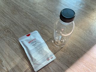 클린24시간 1BOX(5포) + 전용보틀(500ml) — 5점을 준 리뷰어가 2022년 10월 올린 사용 사진