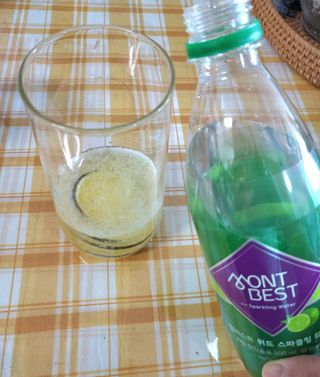 몽베스트 Montbest with Sparkling water Lime20병 — 5점을 준 리뷰어가 2022년 5월 올린 사용 사진