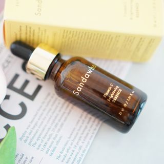스킨큐어 산다화 비타민c 화이트닝 에센스 30ml — 4.5점을 준 리뷰어가 2023년 7월 올린 사용 사진