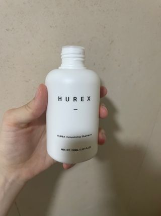 [HUREX] 휴렉스 볼류마이징 탈모완화 기능성 샴푸 150ml x 2개 — 4.5점을 준 리뷰어가 2021년 9월 올린 사용 사진