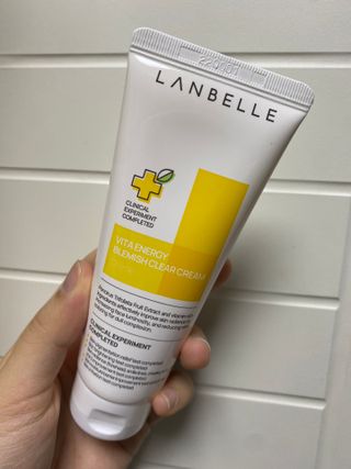 랑벨 비타 에너지 잡티 크림 75ml (피부 속 기미완화크림) — 5점을 준 리뷰어가 2022년 6월 올린 사용 사진