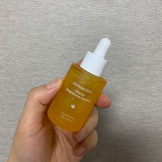 체르엠 스템앤셀 비타민 브라이트닝 에센스 30ml 1개 — 2.5점을 준 리뷰어가 2022년 1월 올린 사용 사진