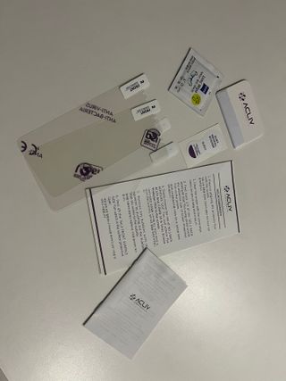 아클리브 Eco 항균 항바이러스 액정 보호필름(iPhone) — 5점을 준 리뷰어가 2022년 8월 올린 사용 사진