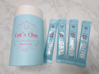 페페로니 잘 먹는 캣츄 - 원양선 참치 24개입 — 5점을 준 리뷰어가 2021년 10월 올린 사용 사진