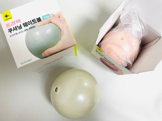 트라택 쿠셔닝 웨이트볼 0.5kg + 1kg SET — 4.5점을 준 리뷰어가 2022년 6월 올린 사용 사진