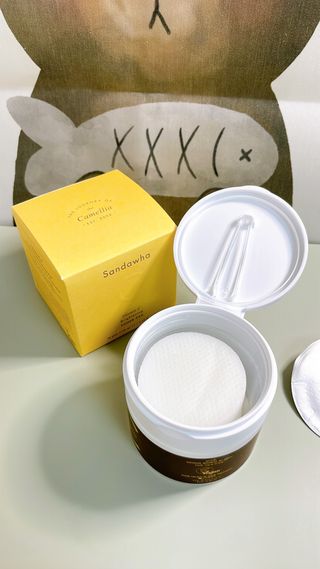 산다화 비타민씨 화이트닝 토너 패드 — 5점을 준 리뷰어가 2023년 5월 올린 사용 사진
