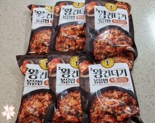 한성기업 무볼레 왕건더기 볶음밥 묵은지삼겹살 — 5점을 준 리뷰어가 2021년 10월 올린 사용 사진
