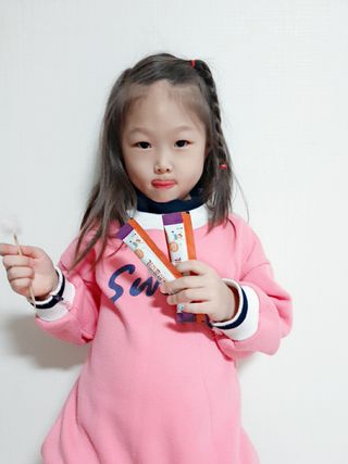 베거스코리아 [콜리케어] 키즈 홍삼콜리 딸기맛 14포 — 5점을 준 리뷰어가 2021년 10월 올린 사용 사진