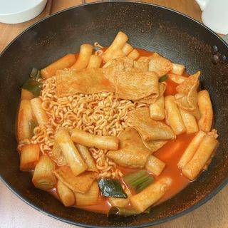 응큼떡볶이 — 5점을 준 리뷰어가 2021년 3월 올린 사용 사진