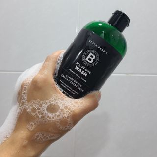 블랙페블 남성청결제 올인원 바디워시 클린 웨이브 — 5점을 준 리뷰어가 2021년 5월 올린 사용 사진
