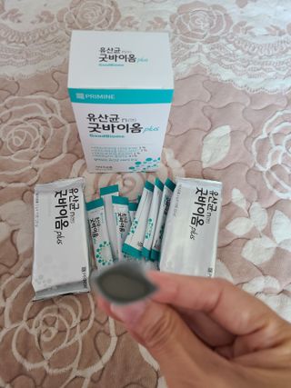 프리마인 유산균 국가지정연구소 선정, 살아있는 생유산균 200억 마리의 힘. 유산균n굿바이옴플러스 — 5점을 준 리뷰어가 2021년 12월 올린 사용 사진