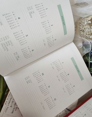 리훈 2023년 아이라이크 모눈 다이어리 미니달력 세트 — 5점을 준 리뷰어가 2022년 11월 올린 사용 사진