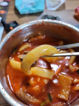 추억의 국민학교 떡볶이 국떡 뉴트로 5종 — 5점을 준 리뷰어가 2021년 12월 올린 사용 사진