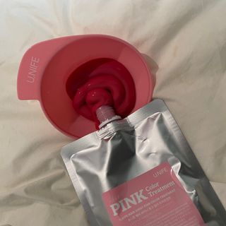 [유니프] 헤어 샤이니 핑크 컬러 트리트먼트 500g — 5점을 준 리뷰어가 2023년 11월 올린 사용 사진