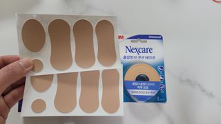 3M 넥스케어 물집방지쿠션테이프 1매 + 물집방지패드 10매 — 4.5점을 준 리뷰어가 2024년 3월 올린 사용 사진